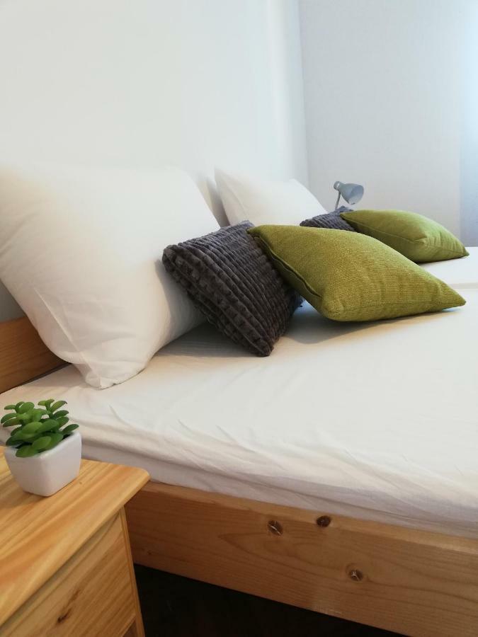 New Renovated Apartment 15 Min From Beach On Foot Πούλα Εξωτερικό φωτογραφία