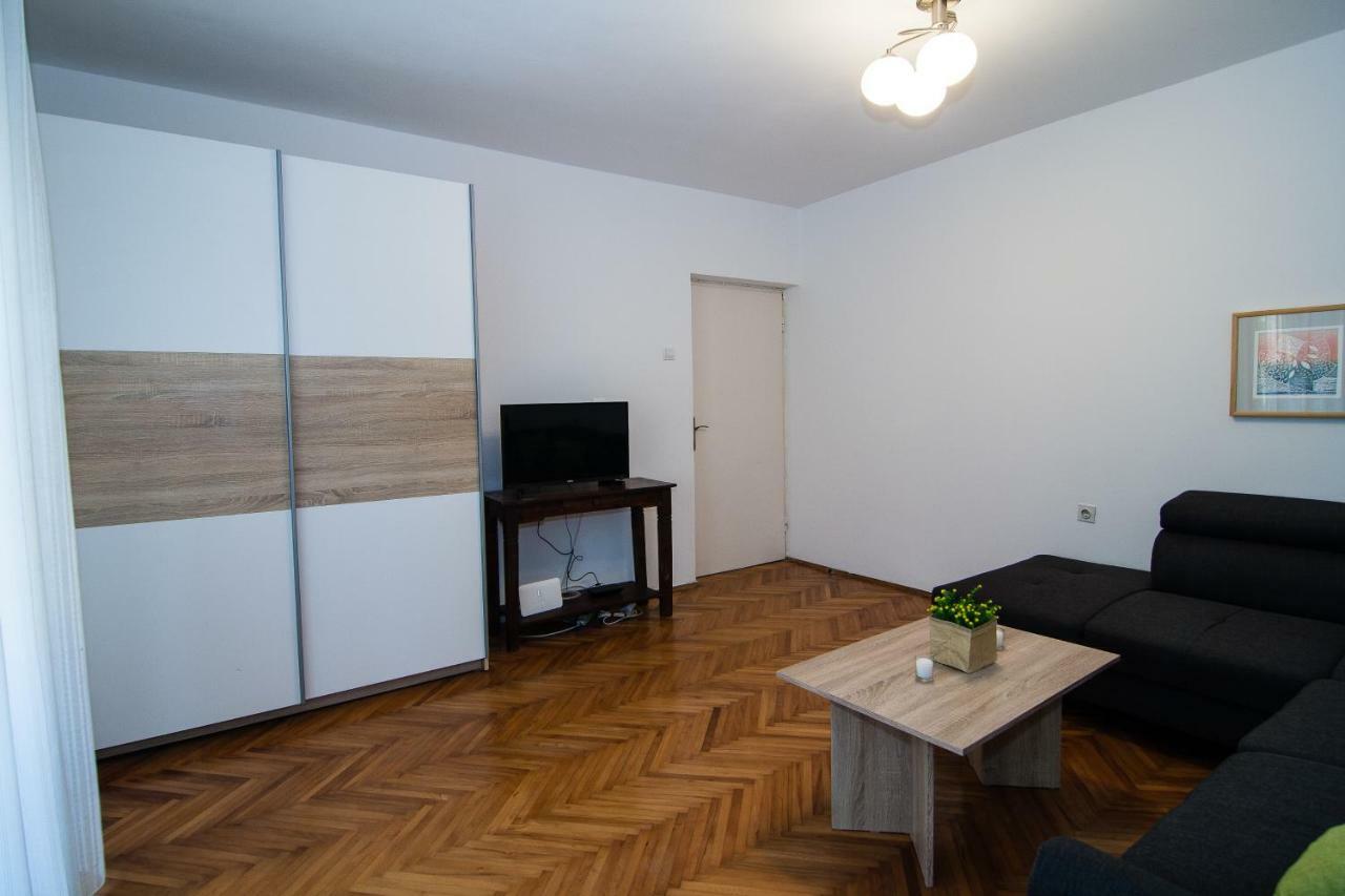 New Renovated Apartment 15 Min From Beach On Foot Πούλα Εξωτερικό φωτογραφία