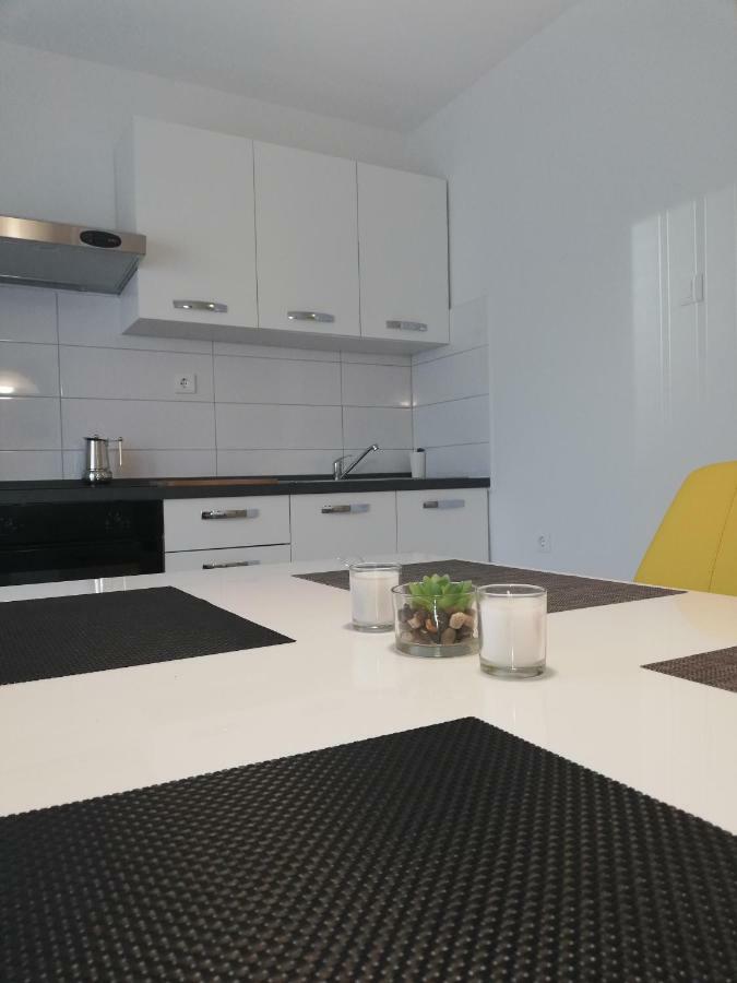 New Renovated Apartment 15 Min From Beach On Foot Πούλα Εξωτερικό φωτογραφία